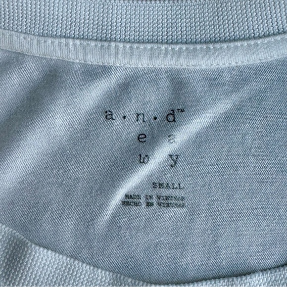 A New Day Sheer Cream Sleeveless 3D Floral Appliqué Top Blouse Size S - Picture 4 of 11